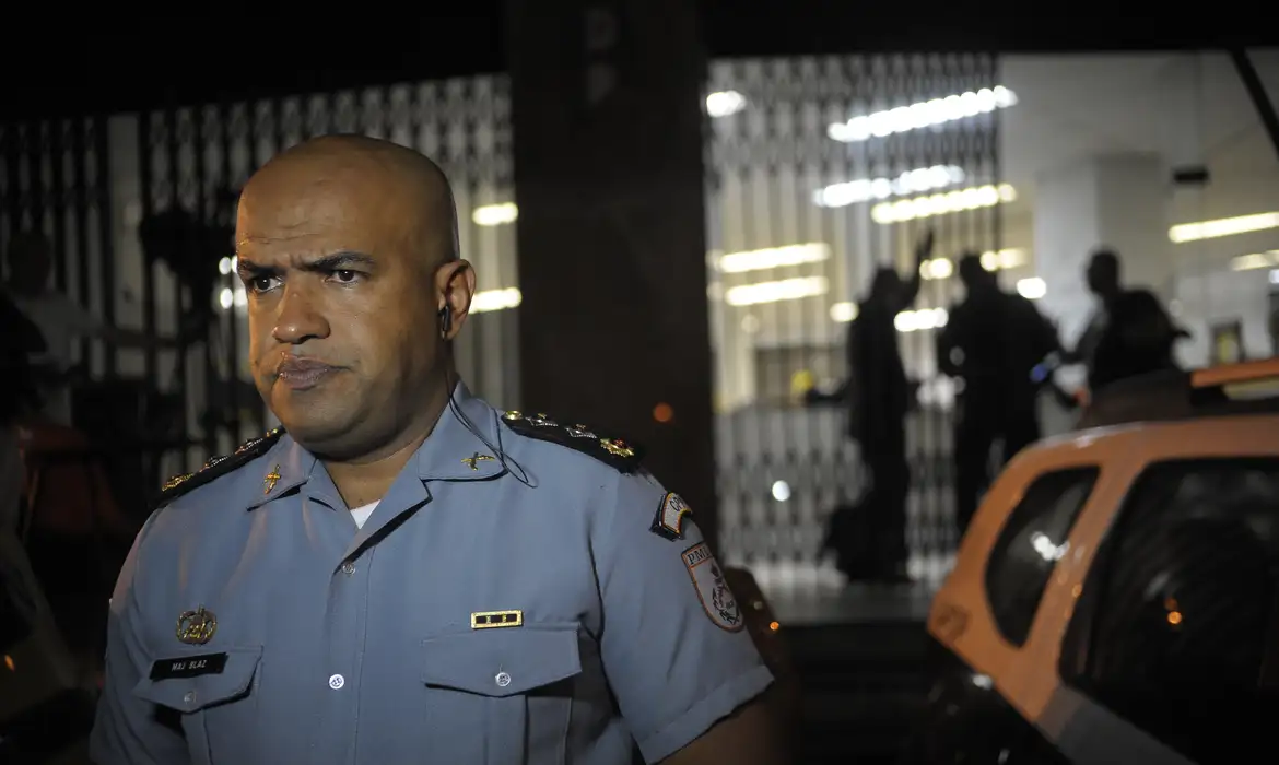 Tenente-coronel denunciado pelo Ministério Público.