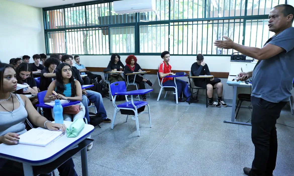 Inscritos no CadÚnico e doadores de medula têm direito à gratuidade