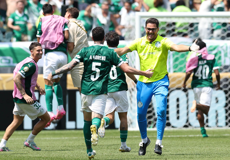 Palmeiras comemora classificação contra o Botafogo