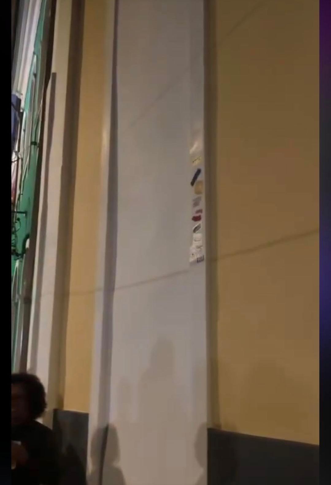 Imagem - Grafiteiros depredam patrimônio público na rua da Ladeira e revoltam moradores de Belém