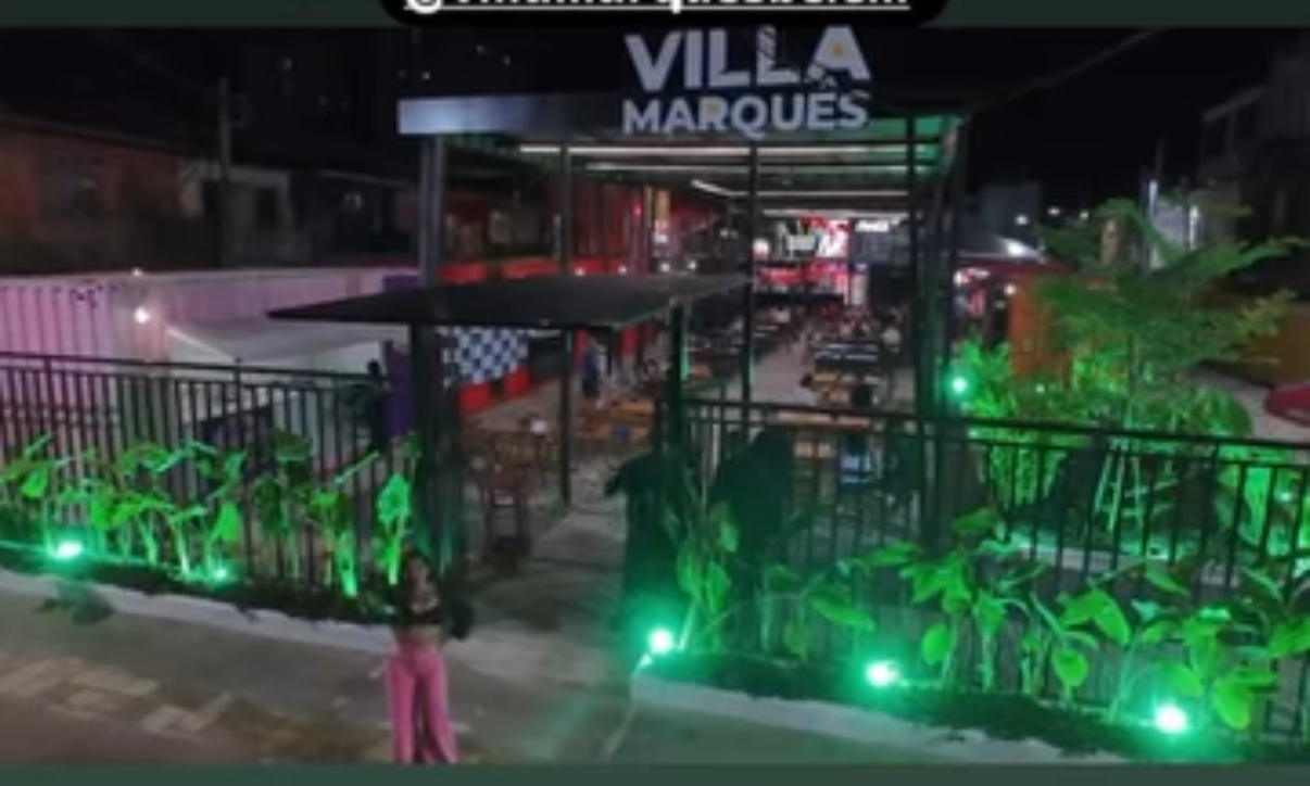 Na Marques de Herval, entre Vileta e Timbó, foi inaugurado o Villa Marquês, um complexo com vários containers, com diversos tipos de lanches e refeições. Tem estacionamento!
