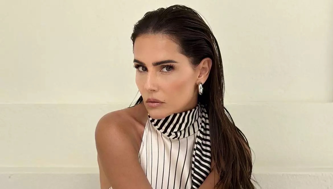 A atriz e apresentadora Deborah Secco.