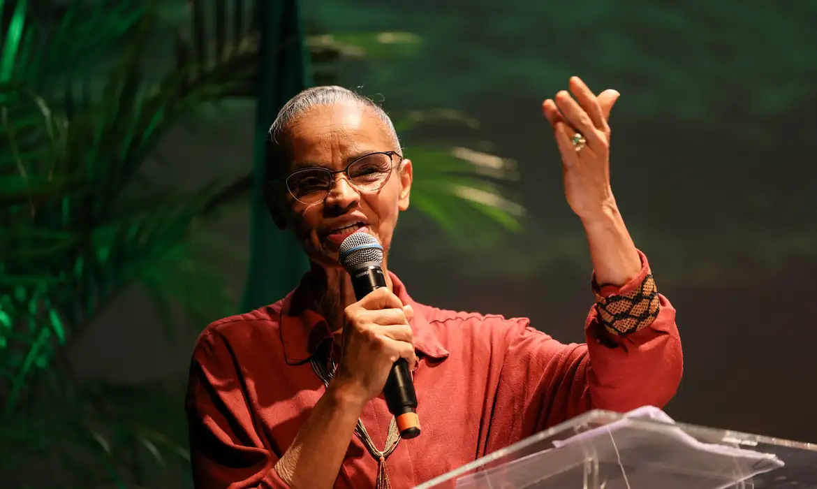 Imagem - 'Estamos dispostos a superar contradições', diz Marina sobre petróleo