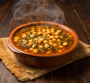 Imagem - 5 receitas de sopas saborosas e nutritivas para o almoço