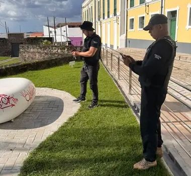 Imagem - Suspeitos de vandalismo na Ladeira do Castelo, em Belém, são identificados pela Polícia
