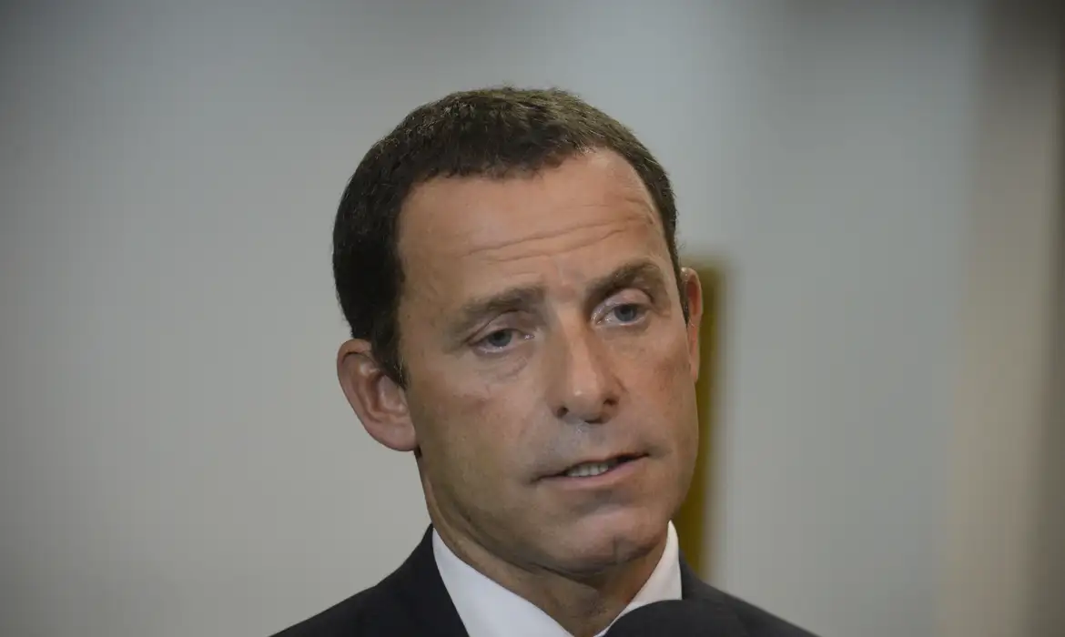 Imagem - Justiça determina retorno de ex-secretário de Polícia do Rio à prisão