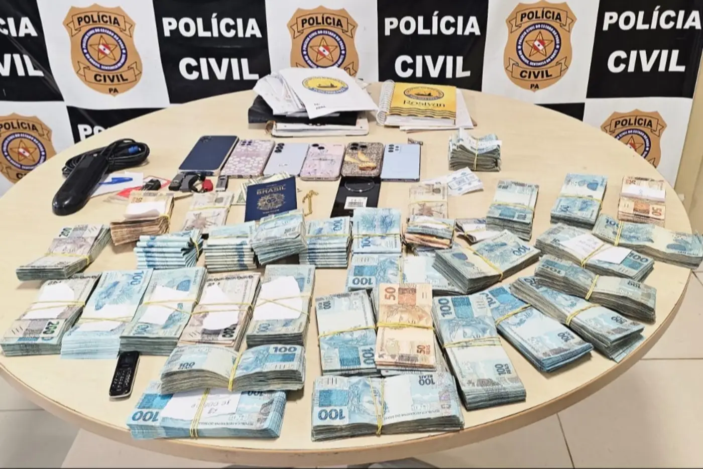 Polícia Civil prende organização criminosa com elo internacional e suspeita de execuções encomendadas