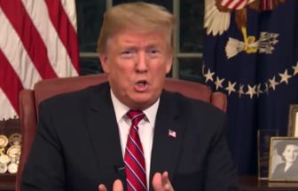 Senadores dos EUA falam em 'abuso de poder' de Trump contra o Brasil