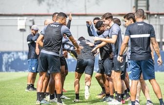 Remo prepara lista de dispensa com quatro jogadores