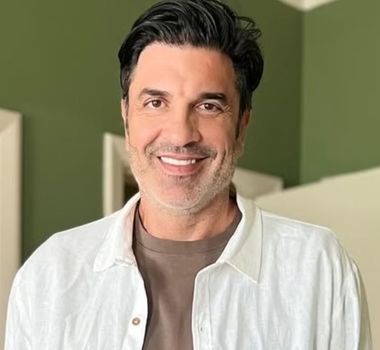 Imagem - Edu Guedes recebe alta da UTI após cirurgia para retirada de tumor