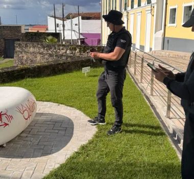 Imagem - Suspeitos de pichar patrimônio histórico de Belém são identificados e investigados por crime ambiental