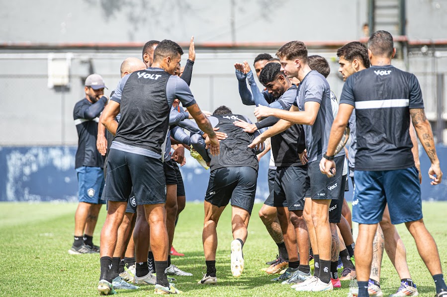 Imagem - Remo prepara lista de dispensa com quatro jogadores