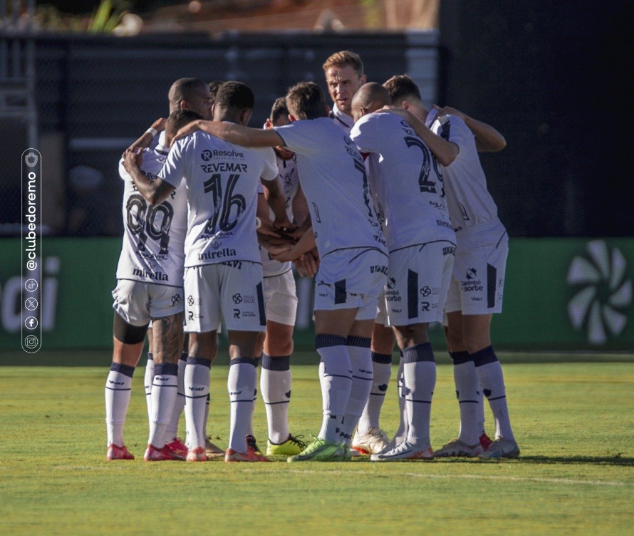 Leão encara a Chape pela primeira vez na história - 