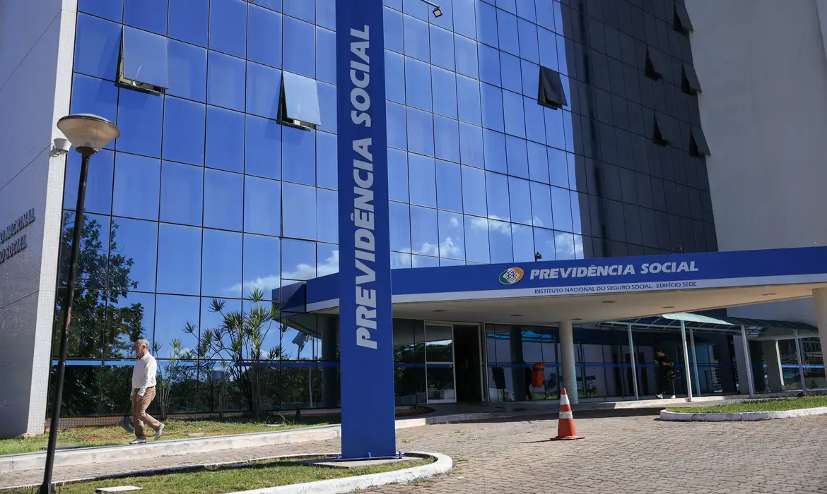 O calendário completo de ressarcimento ainda será divulgado pelo INSS.