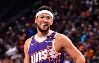 NBA: Devin Booker acerta contrato de R$800 milhões com o Phoenix Suns até 2030