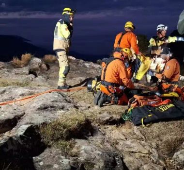 Imagem - Bombeiros preparam resgate de criança que caiu em cânion no RS