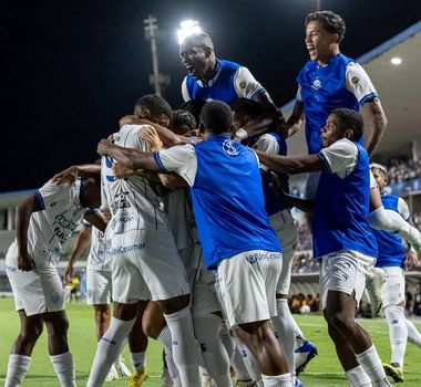 Imagem - CSA vence o Ferroviário e avança à semifinal da Copa do Nordeste