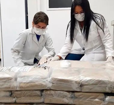 Imagem - Tráfico gourmet: Polícia Científica pericia droga encontrada em air fryers