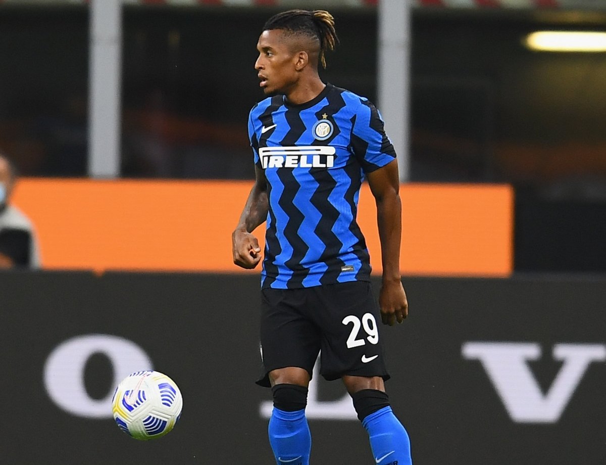 Dalbert tem grande experiência no futebol europeu - 