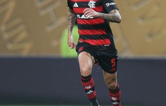 Após semanas conturbadas, Pedro fica de fora do jogo entre Flamengo e São Paulo