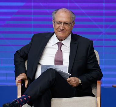 Imagem - Alckmin sobre Tarcísio: colocou boné do Trump e a maior vítima das tarifas é economia paulista.