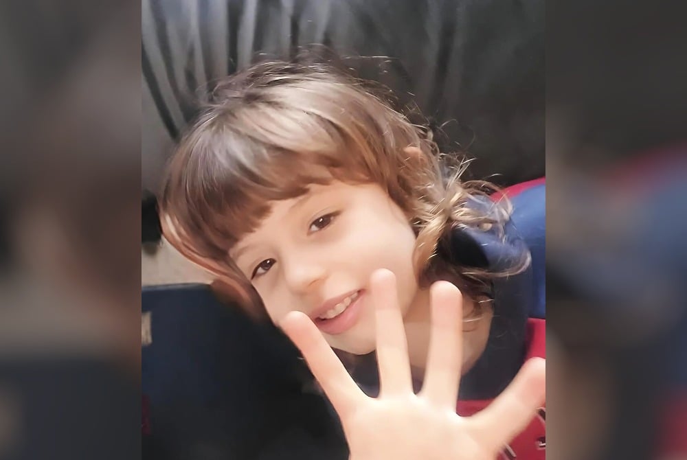 Imagem - Corpo de menina que morreu após queda de penhasco no RS é velado em Curitiba