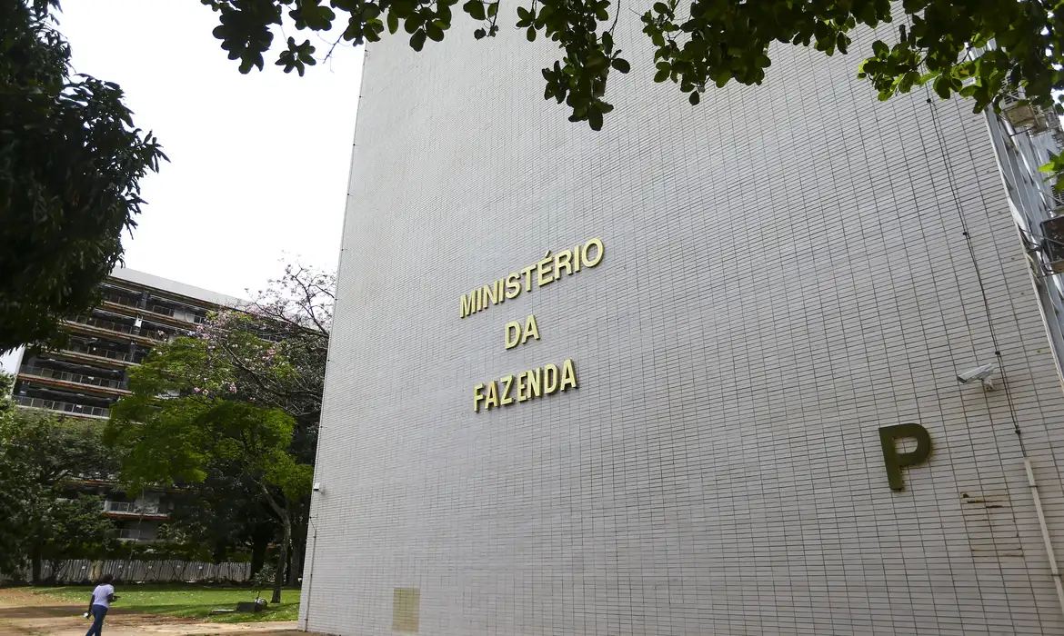 Fachada do prédio do Ministério da Fazenda em Brasília.