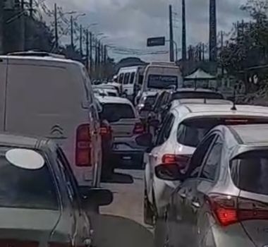 Imagem - Trânsito lento no sentido Outeiro causa transtornos a motoristas neste domingo, em Belém; assista