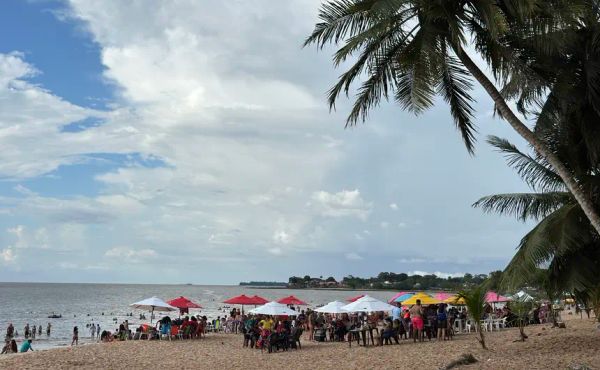 Mais de 200 policiais reforçam a segurança nas praias de Mosqueiro