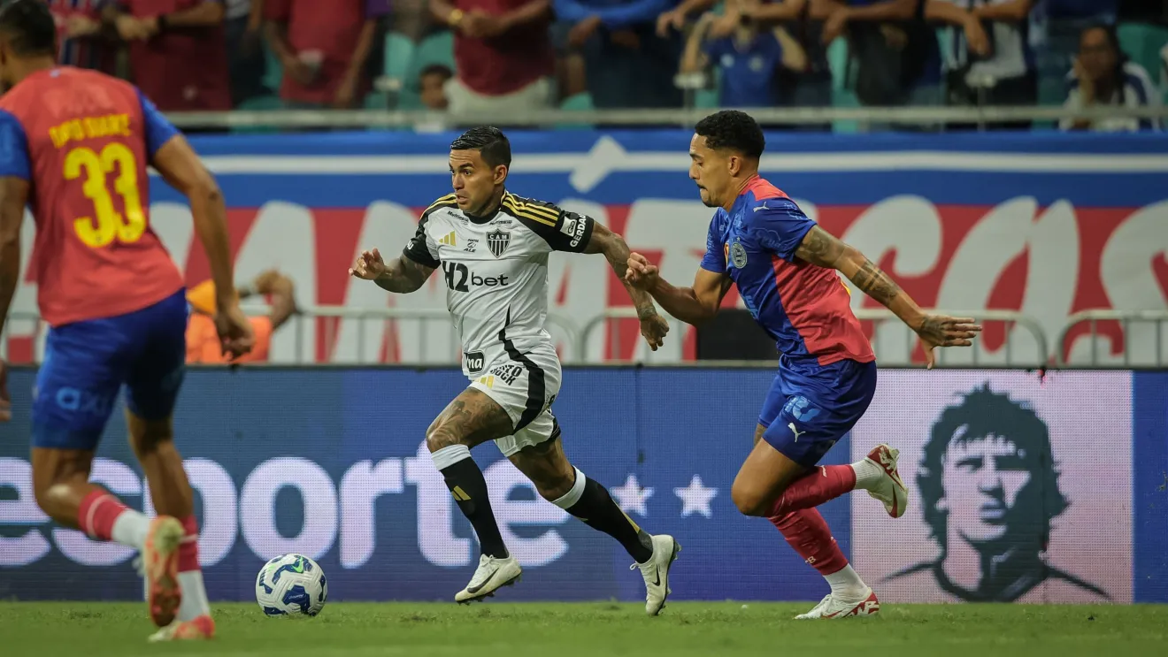 Imagem - Hulk faz gol olímpico, mas Bahia marca nos acréscimos e vence Atlético-MG em casa