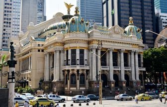 Petrobras destina R$ 30 milhões para Theatro Municipal do Rio via Lei Rouanet