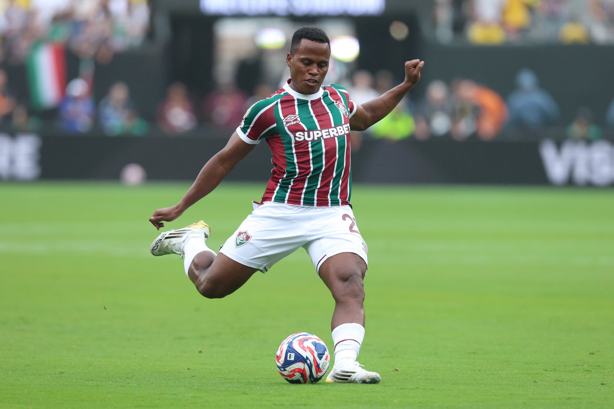 Arias foi o melhor jogador do Fluminense na Copa do Mundo de Clubes - 