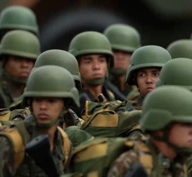 Imagem - Senadores aprovam MP que aumenta vencimento de militares