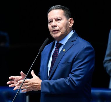 Imagem - 'Não aceito que Trump venha meter o bedelho', diz Hamilton Mourão
