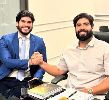 Imagem - Carros, relógios de luxo e patrimônio milionário: irmãos políticos João Coelho e Adriano Coelho chamam atenção da Receita e do MP por suspeitas de enriquecimento ilícito