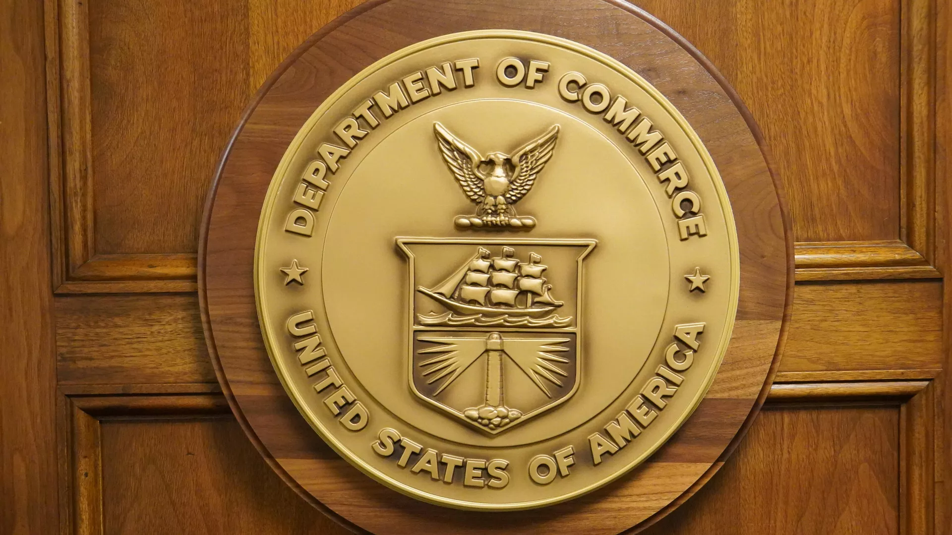 Departamento de Comércio dos Estados Unidos.