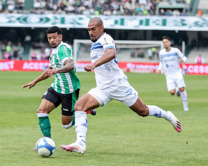 Papão quer quebrar o tabu e vencer o Coritiba fora de casa - 