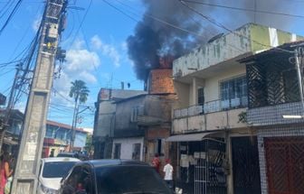 Incêndio é registrado no bairro da Sacramenta, em Belém