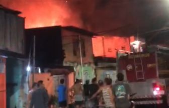 Vídeo: incêndio destrói casas no bairro do Guamá durante a madrugada