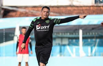 Paysandu encara o Coritiba e busca a primeira vitória fora de casa na Série B