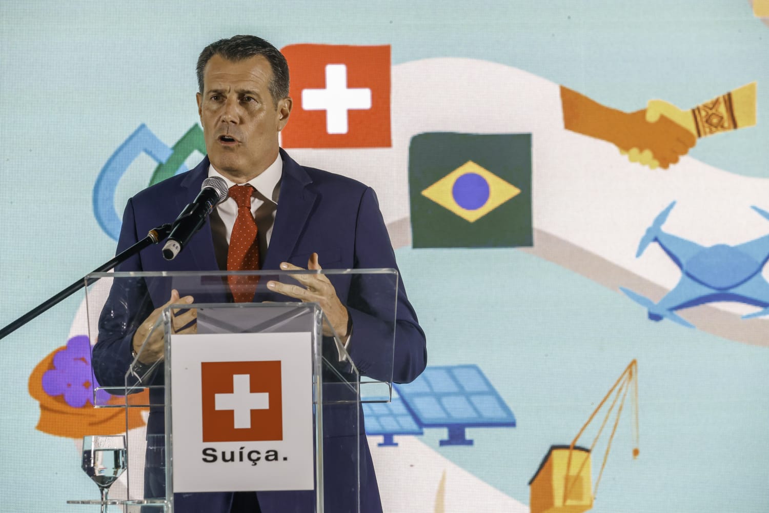 Embaixador da Suíça no Brasil, Pietro Lazzeri - 