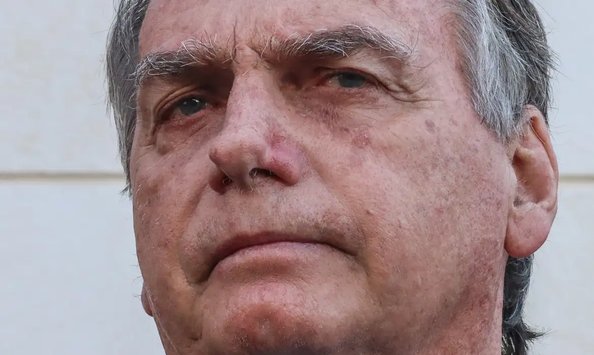 (Jair Messias Bolsonaro) 