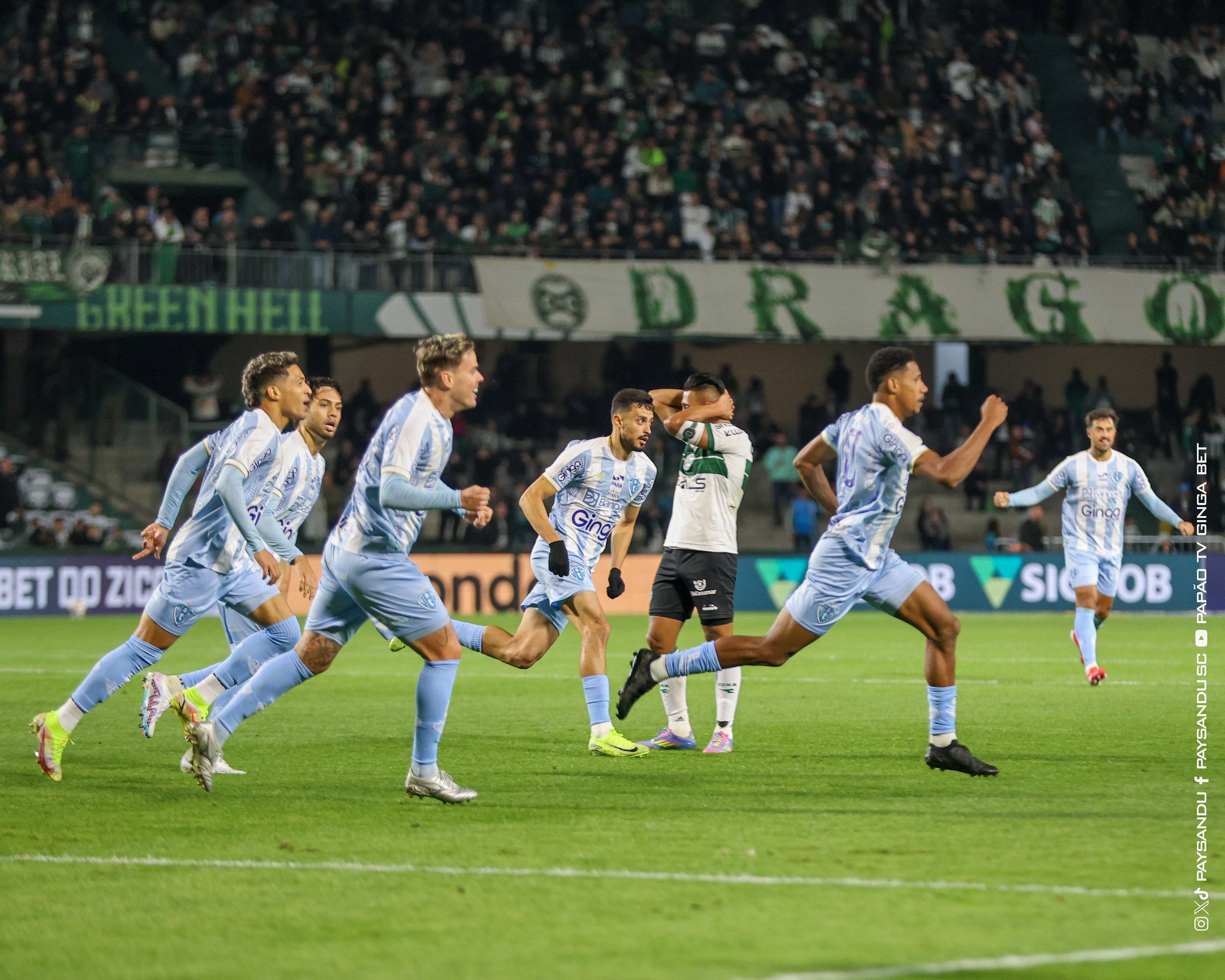 Paysandu conquistou vitória acachapante sobre o Coxa