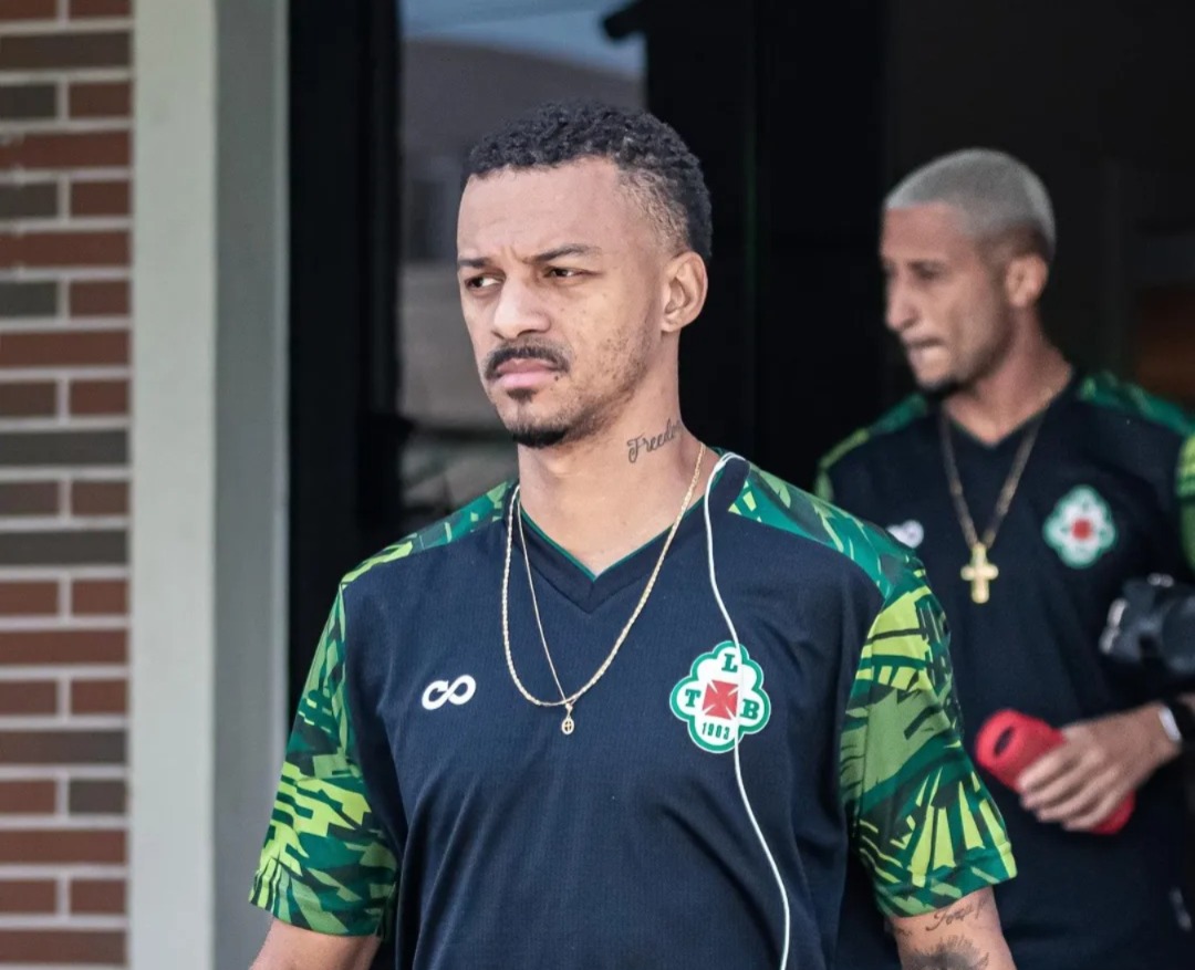 Lucas Paranhos agrediu árbitro -