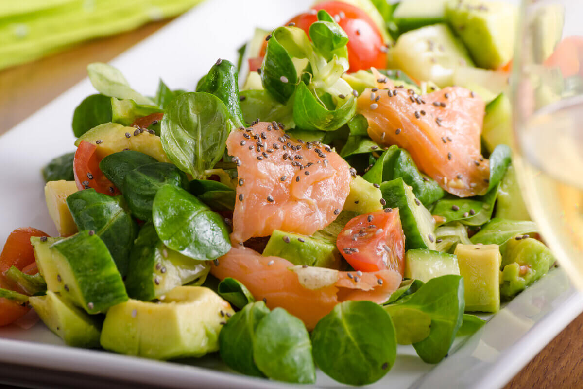 Imagem - 7 saladas ricas em proteínas para o almoço