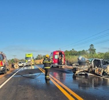Imagem - Cinco pessoas morrem após colisão entre carros em estrada no Pará