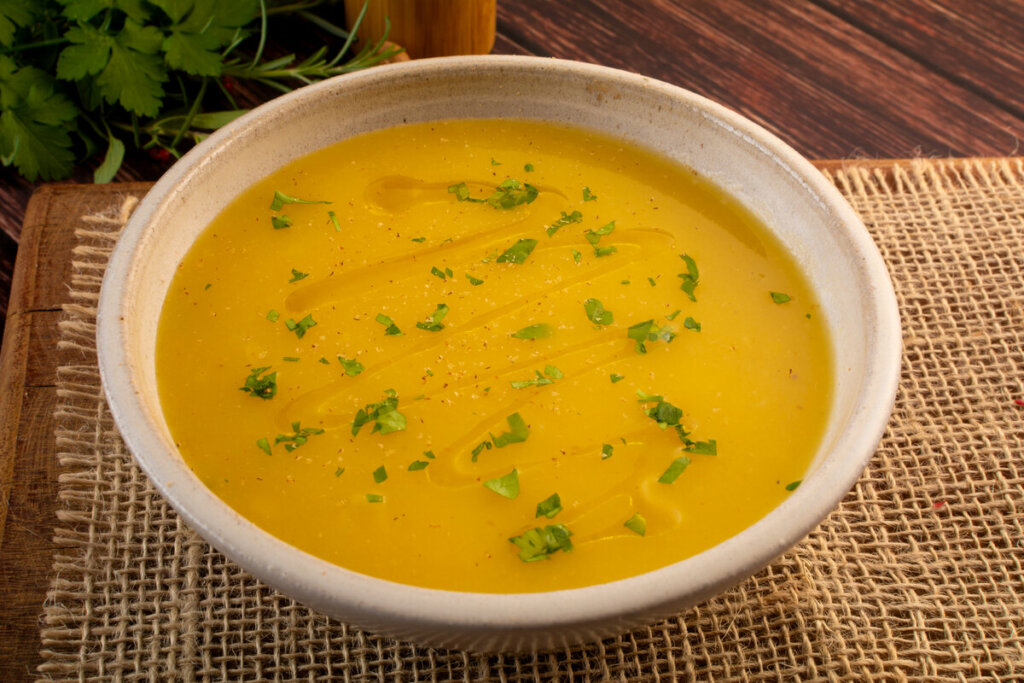 Creme de legumes (Imagem: Best Food Photos | Shutterstock)