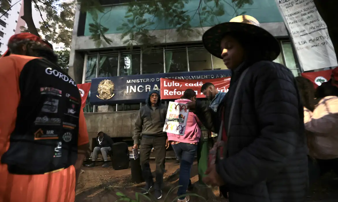 Imagem - MST ocupa Superintendência do Incra em São Paulo