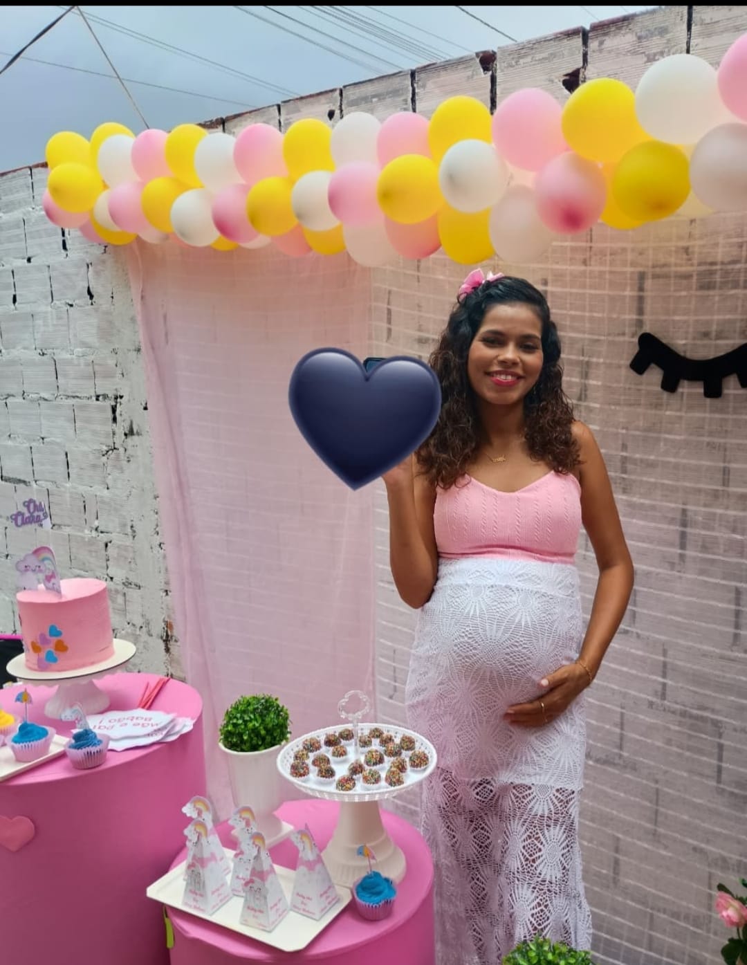 Imagem - Família denuncia morte de grávida e bebê em hospital público de Belém: 'forçaram a ter normal'