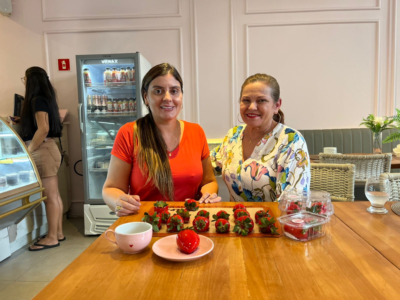 Paula Amaral, também sócia da confeitaria.